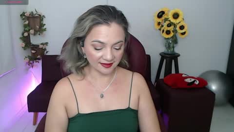 REBECA online show from 04.11.26