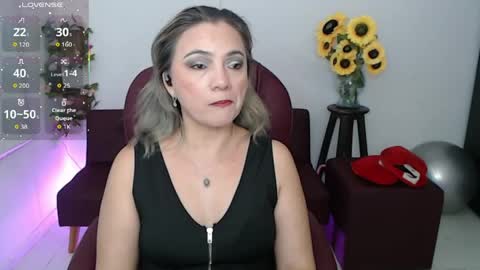 REBECA online show from 04.14.26