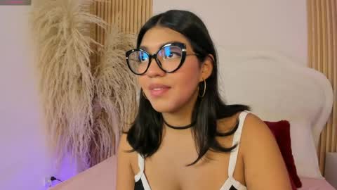 rebeca_taylor_ online show from 05.30.26