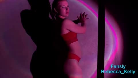 Snapshot of rebecca_____ chatting on 10.06.25 rebecca_____ online show from 10.06.25