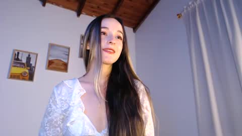 Snapshot of rebecca_johonsonn chatting on 03.08.26 Becca Johnsoon online show from 03.08.26