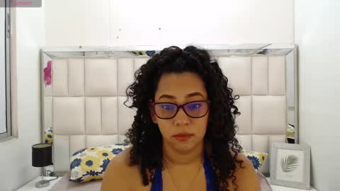 Snapshot of rebecca_mils chatting on 02.27.25 R E B E C A online show from 02.27.25