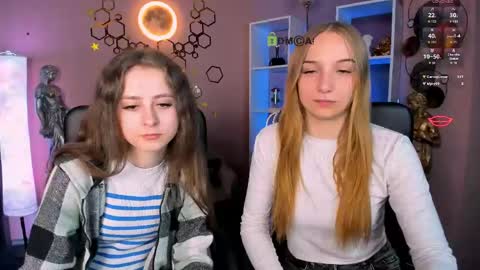 rebecca_smile_ online show from 04.25.26