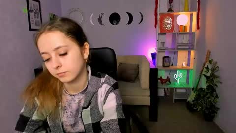 rebecca_smile_ online show from 04.27.26