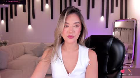 Rebe online show from 01.30.25