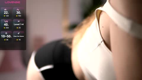 Rebecca online show from 05.05.26