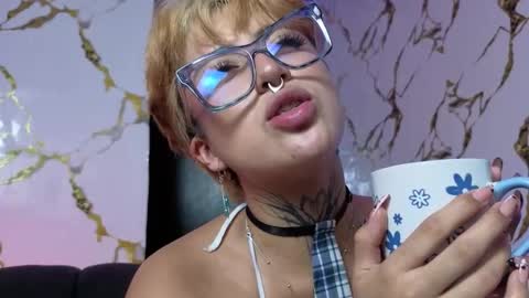 Snapshot of rebeka_baker chatting on 03.01.26 REBEKA online show from 03.01.26