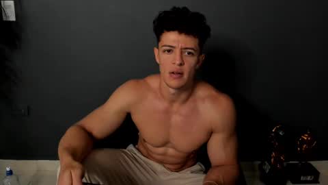 twitter REECET26 instagram RECCETAYLOR online show from 02.23.25