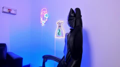 Snapshot of red_4kt chatting on 03.25.26 red_4kt online show from 03.25.26