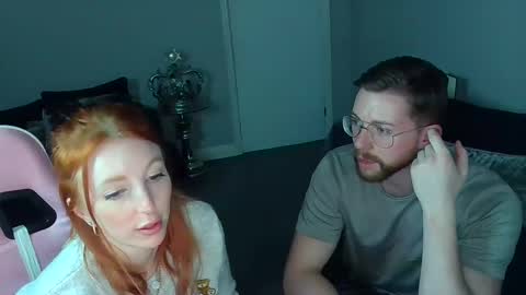 Snapshot of red_firesquirt chatting on 03.02.25 Red -  online show from 03.02.25