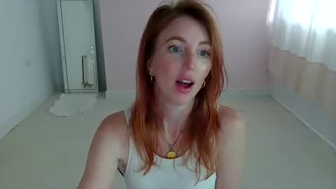 Snapshot of red_firesquirt chatting on 06.18.26 Red - online show from 06.18.26