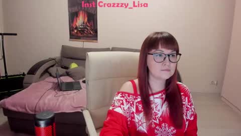 Snapshot of red_fox777 chatting on 12.02.24 Lisa online show from 12.02.24