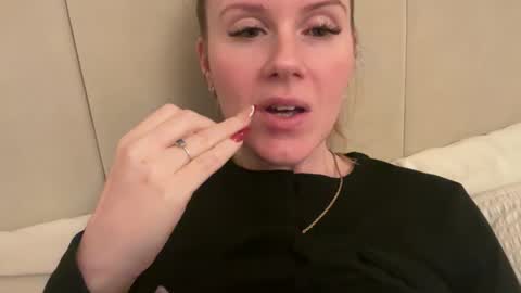 Rosie online show from 11.28.25