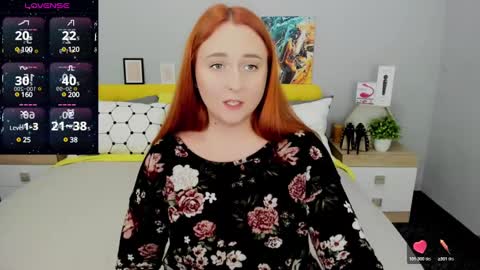 Lessy Fox online show from 12.22.24