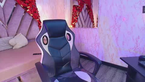 red_pandaa online show from 03.05.26