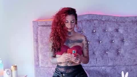 Instagram Valerie yourdream online show from 12.22.25