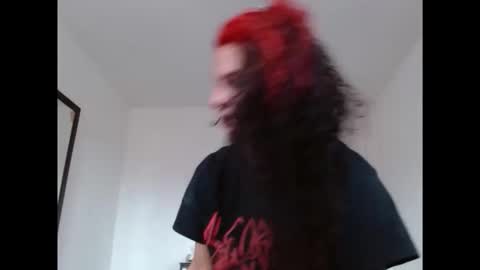 Snapshot of red_savage_ chatting on 03.10.26 Instagram Valerie yourdream online show from 03.10.26