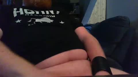 Snapshot of red_sea_bear chatting on 02.13.25 red_sea_bear online show from 02.13.25