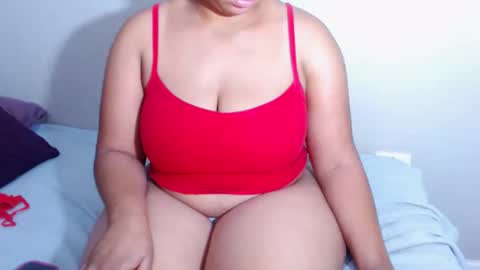 Snapshot of redbonexx22 chatting on 02.13.26 redbonexx22 online show from 02.13.26