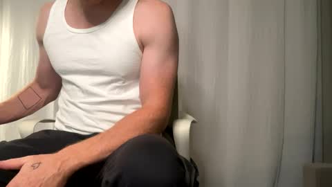 Snapshot of redcockplay chatting on 09.21.25 redcockplay online show from 09.21.25