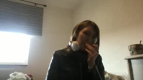 Snapshot of redfoxofficial chatting on 03.02.26 Redfox online show from 03.02.26