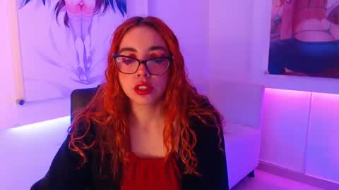 Snapshot of redgirrl_77 chatting on 06.23.26 Mere online show from 06.23.26
