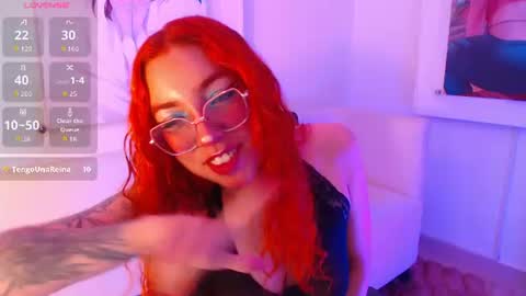 Snapshot of redgirrl_77 chatting on 07.08.26 Mere online show from 07.08.26