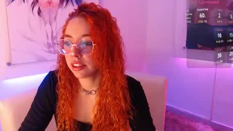 Snapshot of redgirrl_77 chatting on 07.21.26 Mere online show from 07.21.26