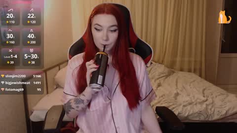 Snapshot of redhaired_kitty chatting on 12.07.24 Lina online show from 12.07.24