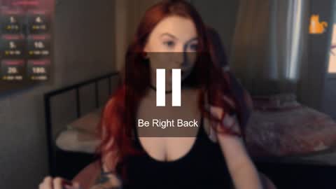 Snapshot of redhaired_kitty chatting on 02.13.25 Lina online show from 02.13.25