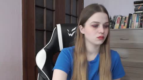 Lily online show from 12.28.24