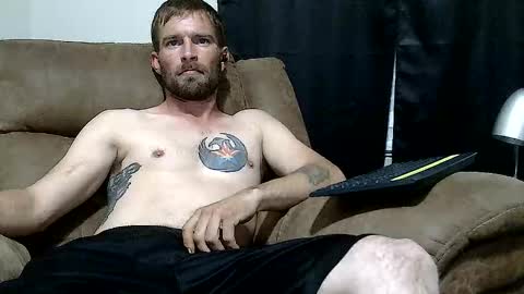 Snapshot of redheadlover828 chatting on 11.24.25 Kevin online show from 11.24.25