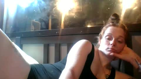 Snapshot of redheadslutwife8803 chatting on 02.19.26 Lenae Redd online show from 02.19.26
