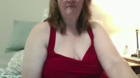 Redhothomealone online show from 11.12.25