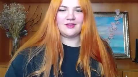 Snapshot of redhotqueen1 chatting on 04.22.26 Rina online show from 04.22.26