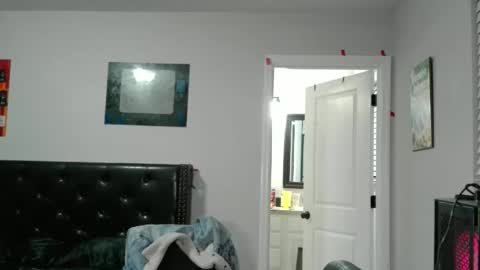 Snapshot of redinthebed chatting on 01.13.26 InkedGinger online show from 01.13.26