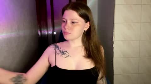 Snapshot of redkissx chatting on 03.25.26 RedKissX online show from 03.25.26