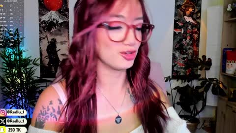 Snapshot of redlu_1 chatting on 01.15.25 Lu Independiet model online show from 01.15.25