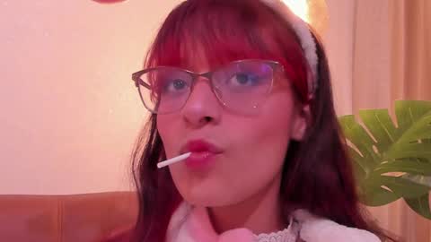 Snapshot of redmeloddy chatting on 12.01.24 Meloddy online show from 12.01.24