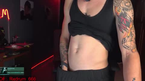 Snapshot of redrum_696 chatting on 01.14.26 Red online show from 01.14.26