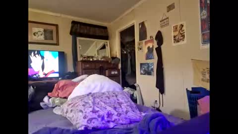 Snapshot of redsexpanda chatting on 11.19.25 RedSexPanda online show from 11.19.25