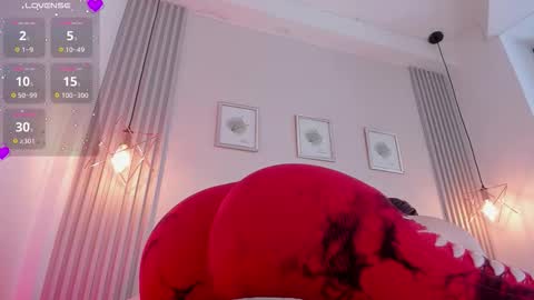 Snapshot of redvelvet__7 chatting on 03.26.26 Anna Redvelvet online show from 03.26.26