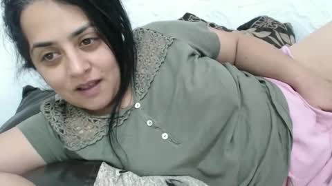 Snapshot of reeapassion chatting on 12.10.24 Reea online show from 12.10.24