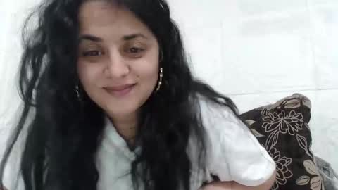 Snapshot of reeapassion chatting on 02.05.26 Reea online show from 02.05.26