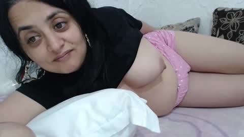 Snapshot of reeapassion chatting on 03.11.26 Reea online show from 03.11.26