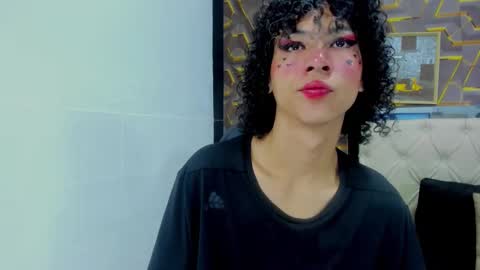 reed_kitty online show from 11.26.25