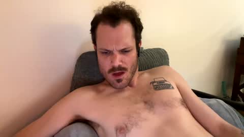 Snapshot of reed_thomas chatting on 01.02.25 Reed Thomas online show from 01.02.25