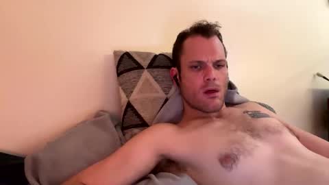 Snapshot of reed_thomas chatting on 11.26.25 Reed Thomas online show from 11.26.25