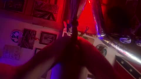 Snapshot of reeferleefer chatting on 02.11.26 Lee online show from 02.11.26