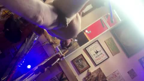 Snapshot of reeferleefer chatting on 02.17.26 Lee online show from 02.17.26